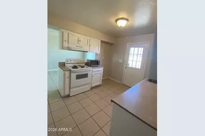 25565 W Makapuu Place, Casa Grande, AZ 85193 - Photo 3