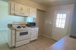 25565 W Makapuu Pl, Casa Grande, AZ 85193 - Photo 3