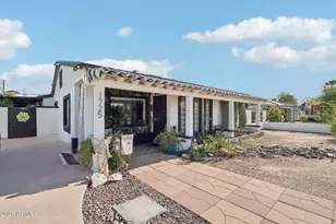 1725 E Verde Ln, Phoenix, AZ 85016 - Photo 1
