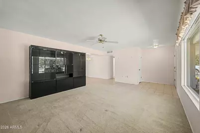 16022 N Lakeforest Drive, Sun City, AZ 85351 - Photo 7