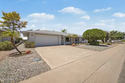 16022 N Lakeforest Drive, Sun City, AZ 85351 - Photo 17