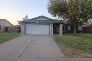 7114 W Sunnyslope Ln, Peoria, AZ 85345 - Photo 1