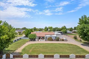 21230 S 156th St, Gilbert, AZ 85298 - Photo 3
