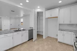 8272 N 170th Ln, Waddell, AZ 85355 - Photo 17
