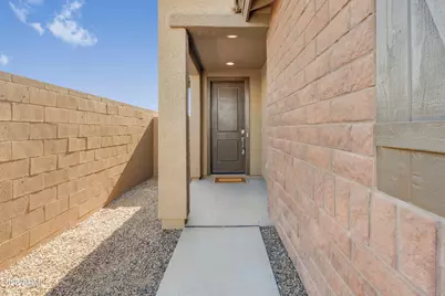 8272 N 170th Lane, Waddell, AZ 85355 - Photo 9