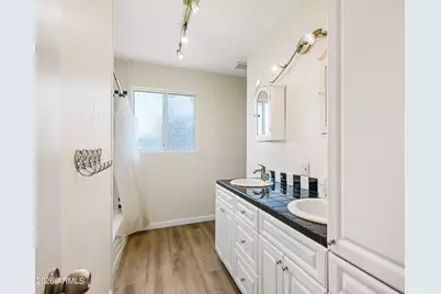 701 E McLellan Boulevard, Phoenix, AZ 85014 - Photo 59