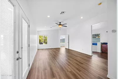 701 E McLellan Boulevard, Phoenix, AZ 85014 - Photo 49
