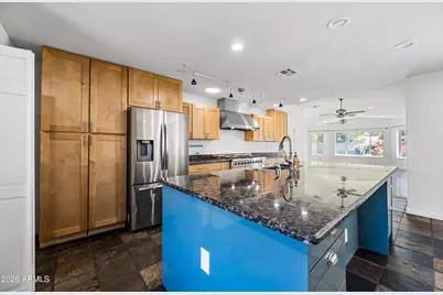 701 E McLellan Boulevard, Phoenix, AZ 85014 - Photo 17
