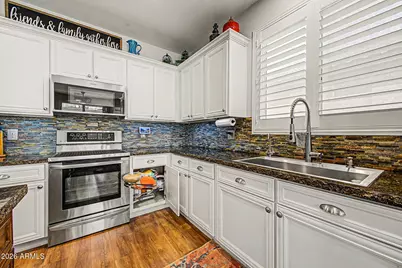 9351 W Yukon Drive, Peoria, AZ 85382 - Photo 7
