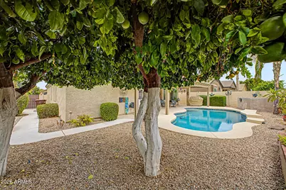 9351 W Yukon Drive, Peoria, AZ 85382 - Photo 5