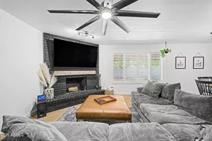 6869 E Flossmoor Ave, Mesa, AZ 85208 - Photo 9