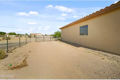 9858 N Faldale Road, Casa Grande, AZ 85122 - Photo 39