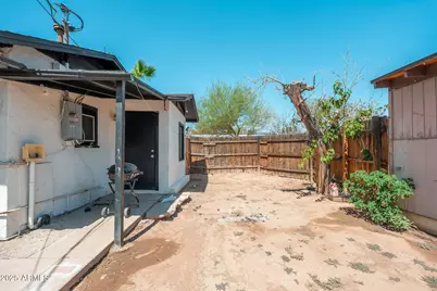 744 W Coolidge Street #Unit C, Phoenix, AZ 85013 - Photo 23