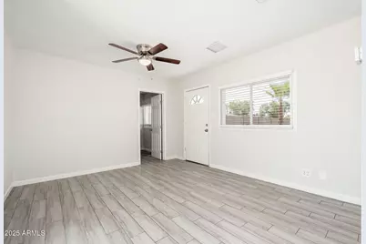 744 W Coolidge Street #Unit C, Phoenix, AZ 85013 - Photo 5