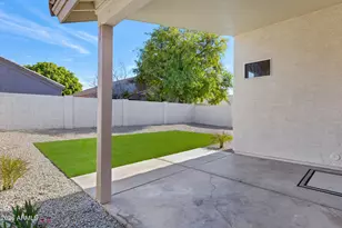 741 E Cantebria Dr, Gilbert, AZ 85296 - Photo 33