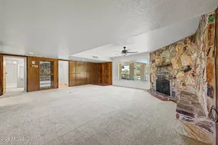4835 W Port Au Prince Ln, Glendale, AZ 85306 - Photo 9