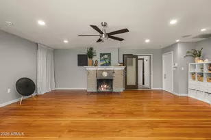3205 E Clarendon Ave, Phoenix, AZ 85018 - Photo 5