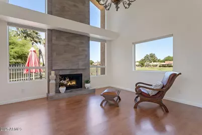 4020 E Laurel Lane, Phoenix, AZ 85028 - Photo 3