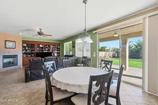 18391 W Port Royale Ln, Surprise, AZ 85388 - Photo 31