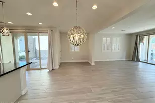 2366 W Gloria Ln, Phoenix, AZ 85085 - Photo 19