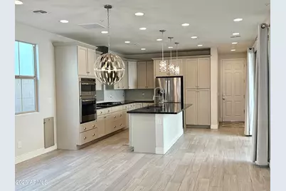 2366 W Gloria Lane, Phoenix, AZ 85085 - Photo 11