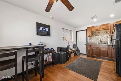 2818 W Northern Avenue, Phoenix, AZ 85051 - Photo 9
