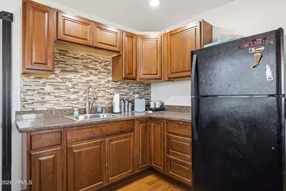 2818 W Northern Avenue, Phoenix, AZ 85051 - Photo 15
