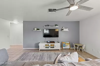 21227 N 30th Avenue, Phoenix, AZ 85027 - Photo 9