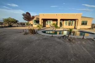 27710 N 237th Ln, Wittmann, AZ 85361 - Photo 41