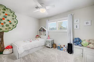 718 S Pandora Drive, Gilbert, AZ 85296 - Photo 17