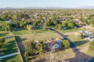 718 S Pandora Dr, Gilbert, AZ 85296 - Photo 47