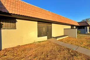 9033 W Elm St, Phoenix, AZ 85037 - Photo 25