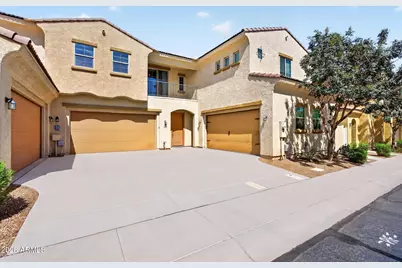1367 S Country Club Drive #1056, Mesa, AZ 85210 - Photo 3