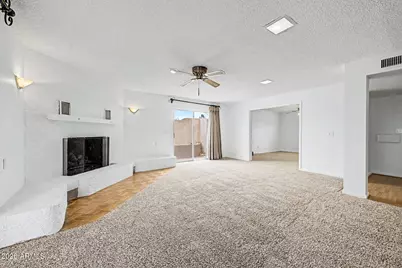8038 E Almeria Road, Scottsdale, AZ 85257 - Photo 11