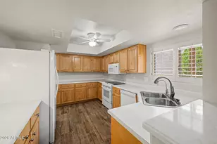 10401 E Twilight Dr, Sun Lakes, AZ 85248 - Photo 19
