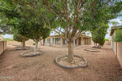 10401 E Twilight Drive, Sun Lakes, AZ 85248 - Photo 11
