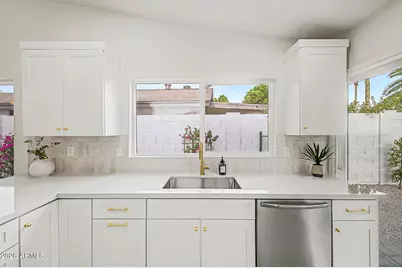 6871 E Phelps Road, Scottsdale, AZ 85254 - Photo 11
