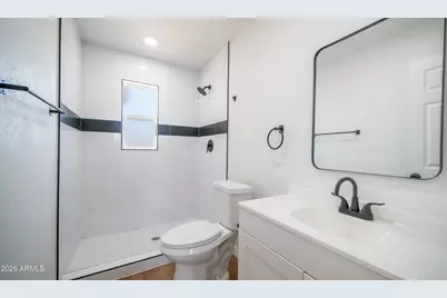 3302 W Turney Avenue, Phoenix, AZ 85017 - Photo 15