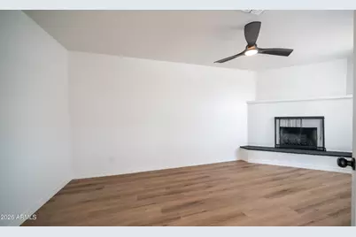 3302 W Turney Avenue, Phoenix, AZ 85017 - Photo 11
