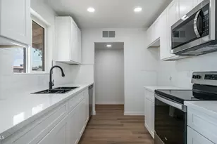 3302 W Turney Ave, Phoenix, AZ 85017 - Photo 7