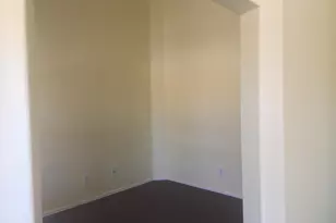 249 S 14th Cir, Coolidge, AZ 85128 - Photo 5