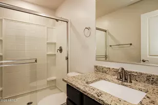 8235 West Odeum Ln, Phoenix, AZ 85043 - Photo 25