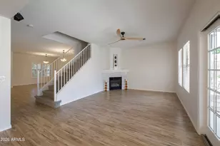 4041 E Tether Trail, Phoenix, AZ 85050 - Photo 3