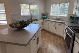 4041 E Tether Trail, Phoenix, AZ 85050 - Photo 5