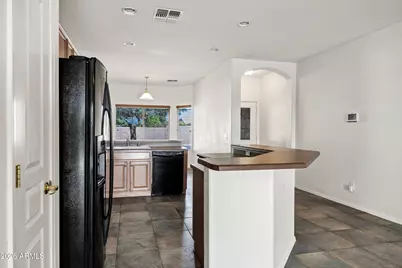 21508 N Sunset Drive, Maricopa, AZ 85139 - Photo 7