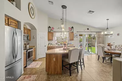 38445 N Janet Lane, San Tan Valley, AZ 85140 - Photo 11