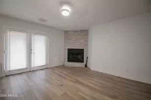 2141 E Oxford Dr, Tempe, AZ 85283 - Photo 9