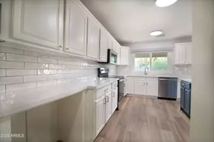 2141 E Oxford Dr, Tempe, AZ 85283 - Photo 5