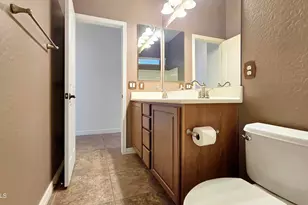 13637 S 175th Dr, Goodyear, AZ 85338 - Photo 23
