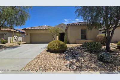 13637 S 175th Drive, Goodyear, AZ 85338 - Photo 1